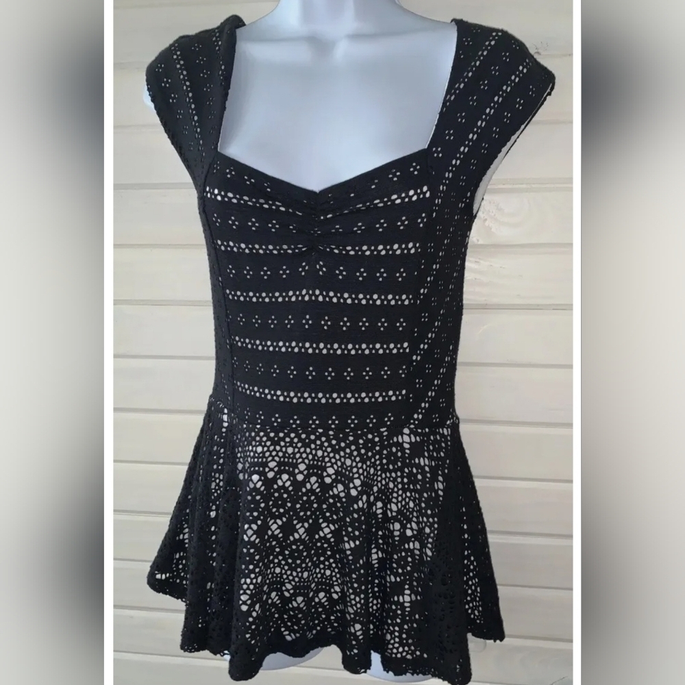 Antropologie Postmark Jersey Lace Peplum Blouse